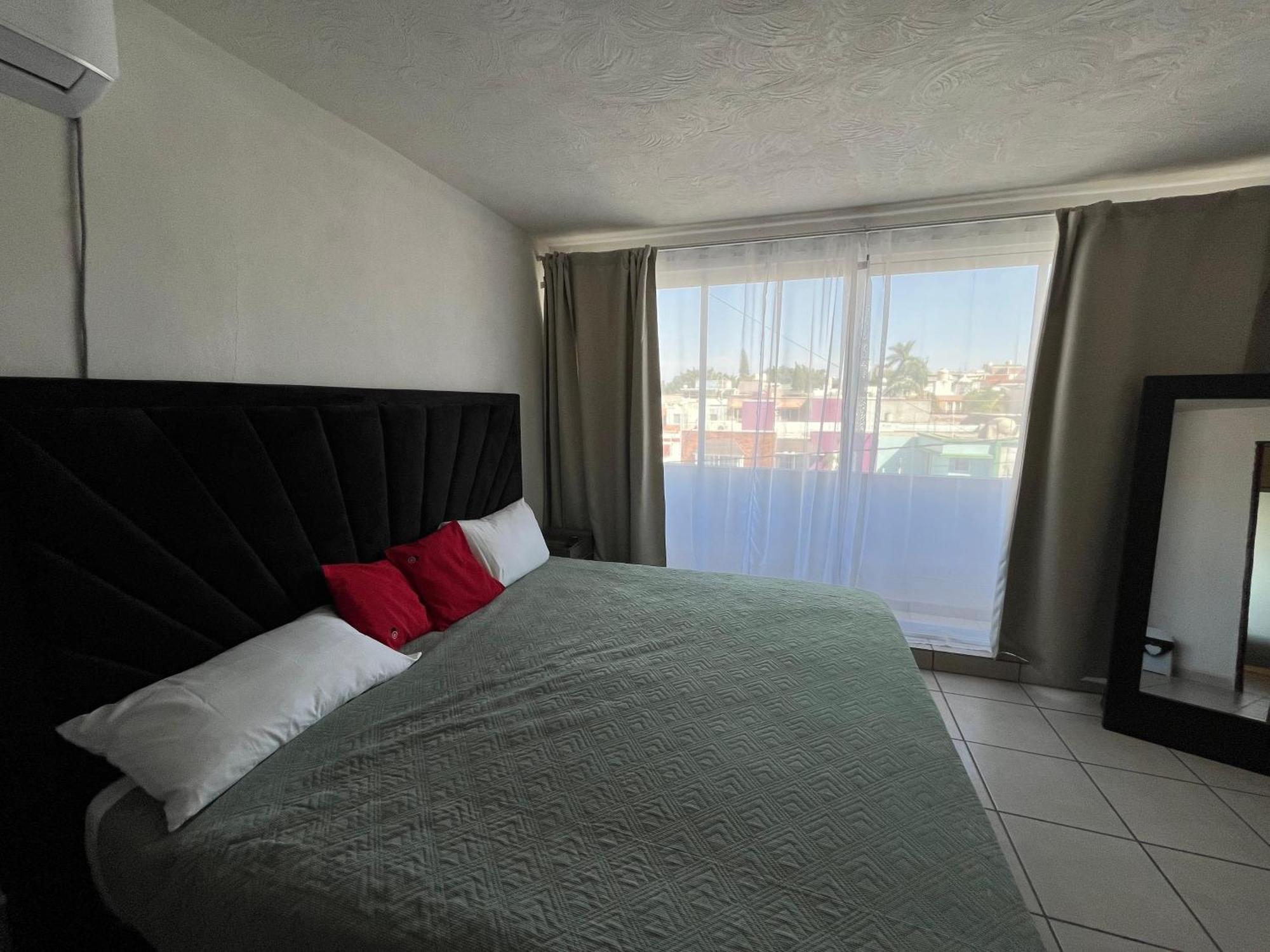 1 Venator House Boutique Aparthotel León Buitenkant foto