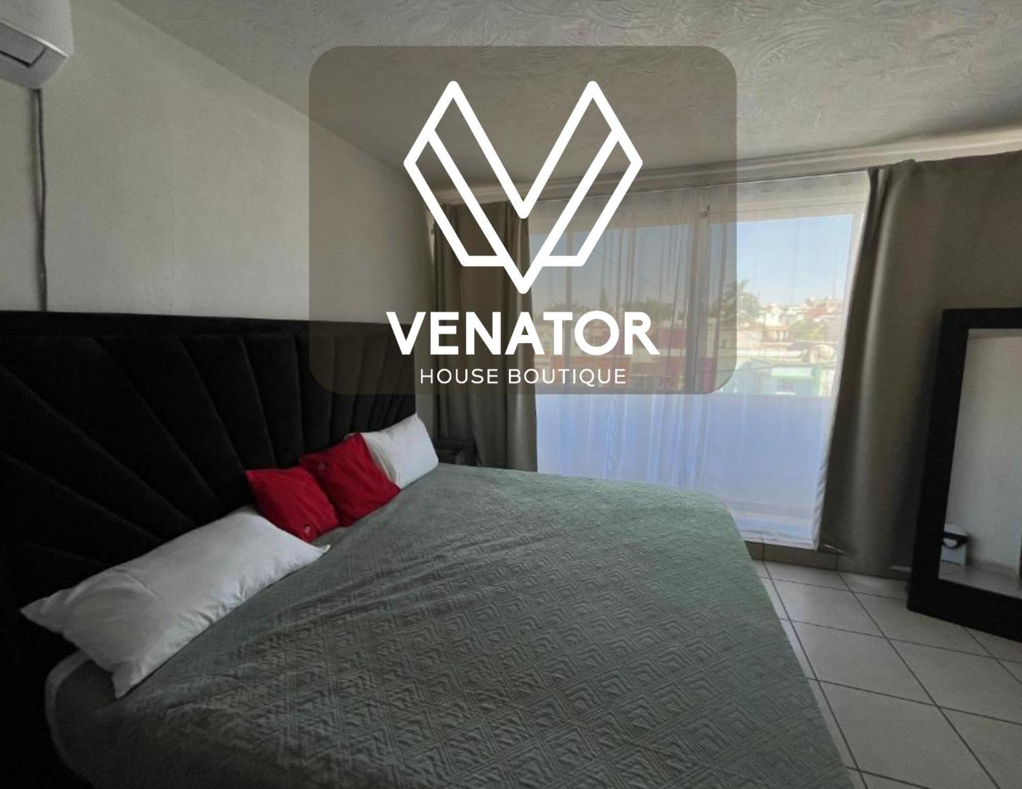 1 Venator House Boutique Aparthotel León Buitenkant foto